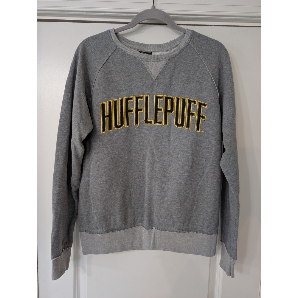 Universal Studios Harry Potter Hufflepuff Gray Sweatshirt‎ Womens Medium Patch